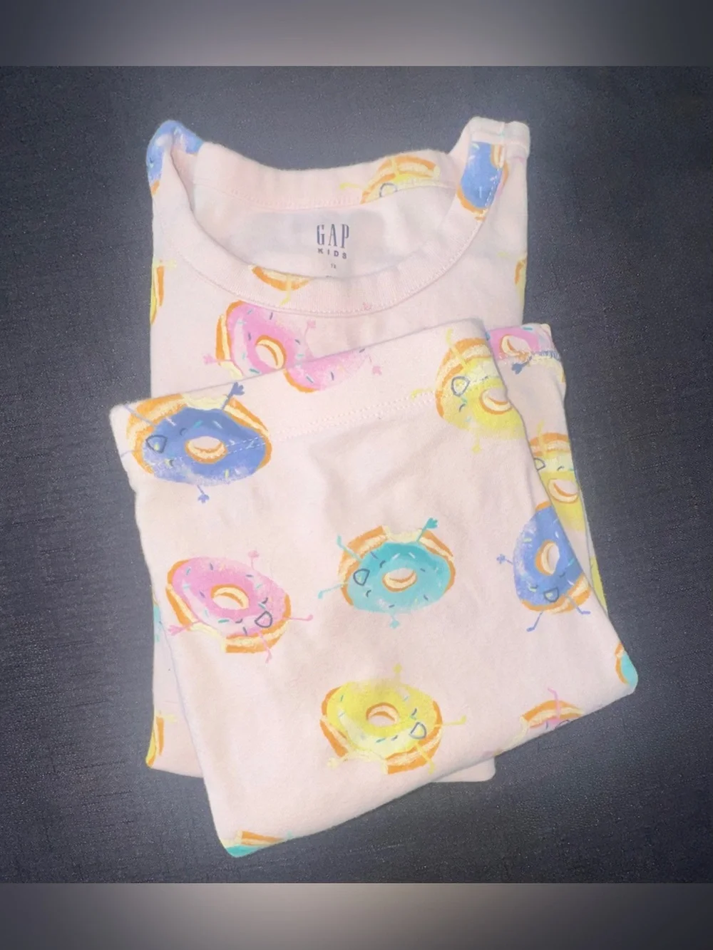 GAP Pink Kids Sleep Pajama Set with Multicolor Donut Print size 12
